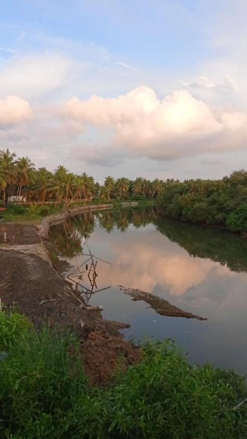 Shruthi'S Aarohi-Nature'S Retreat Mulappilangād Exterior foto